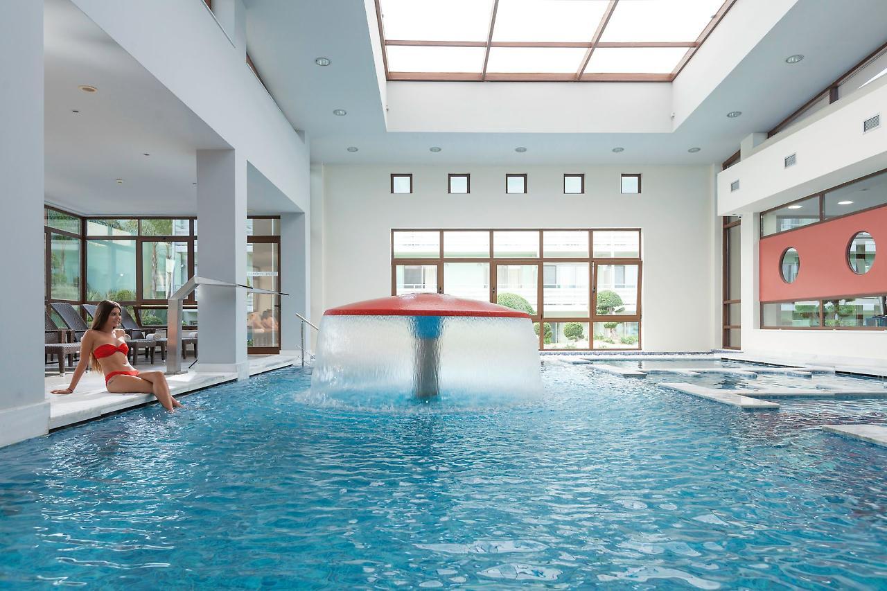 Blue Lagoon Resort Kosz Kültér fotó